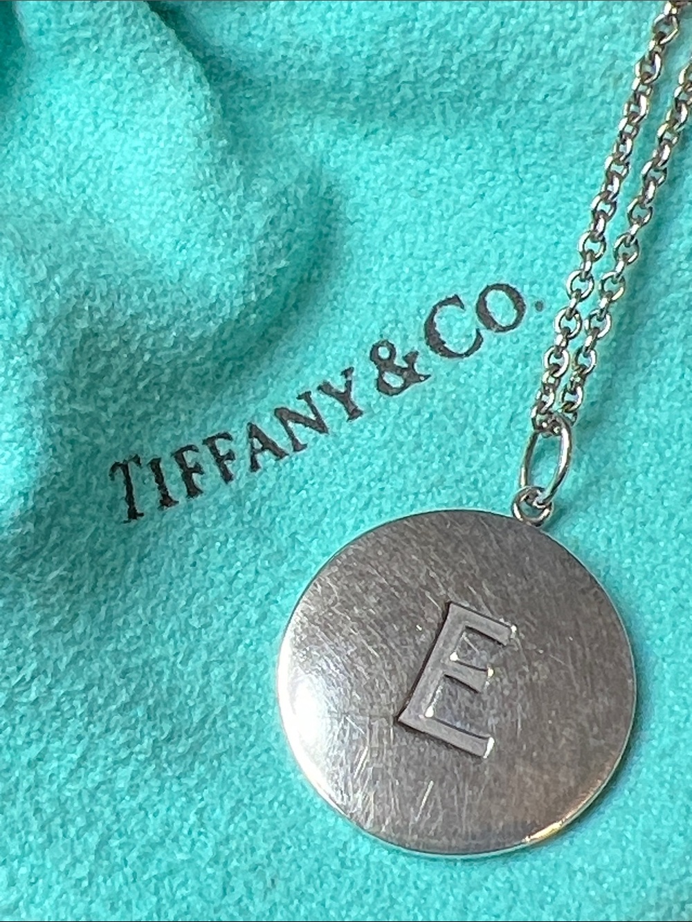 VTG Tiffany & Co. Sterling Silver Monogram Name Initial E Disc Pendant Necklace